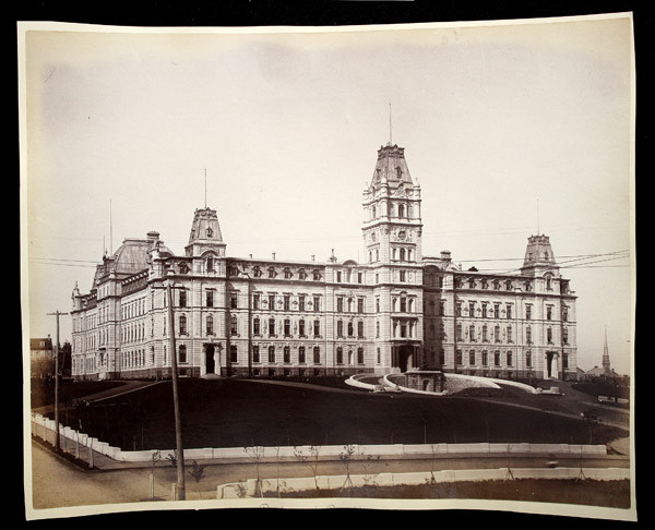 Le parlement et la rue Saint-Eustache, [entre 1891 et 1895].